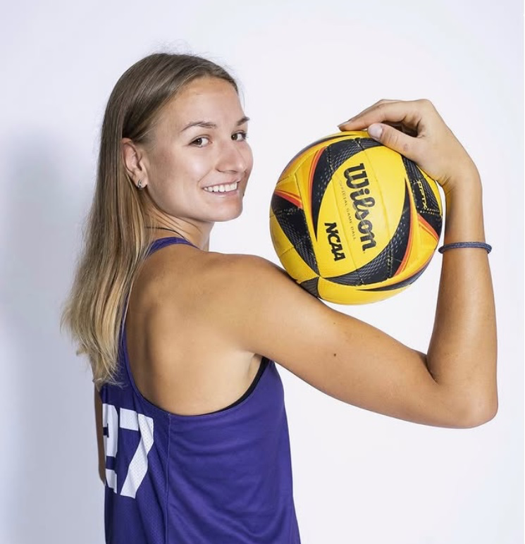 Ангеліна Хміль